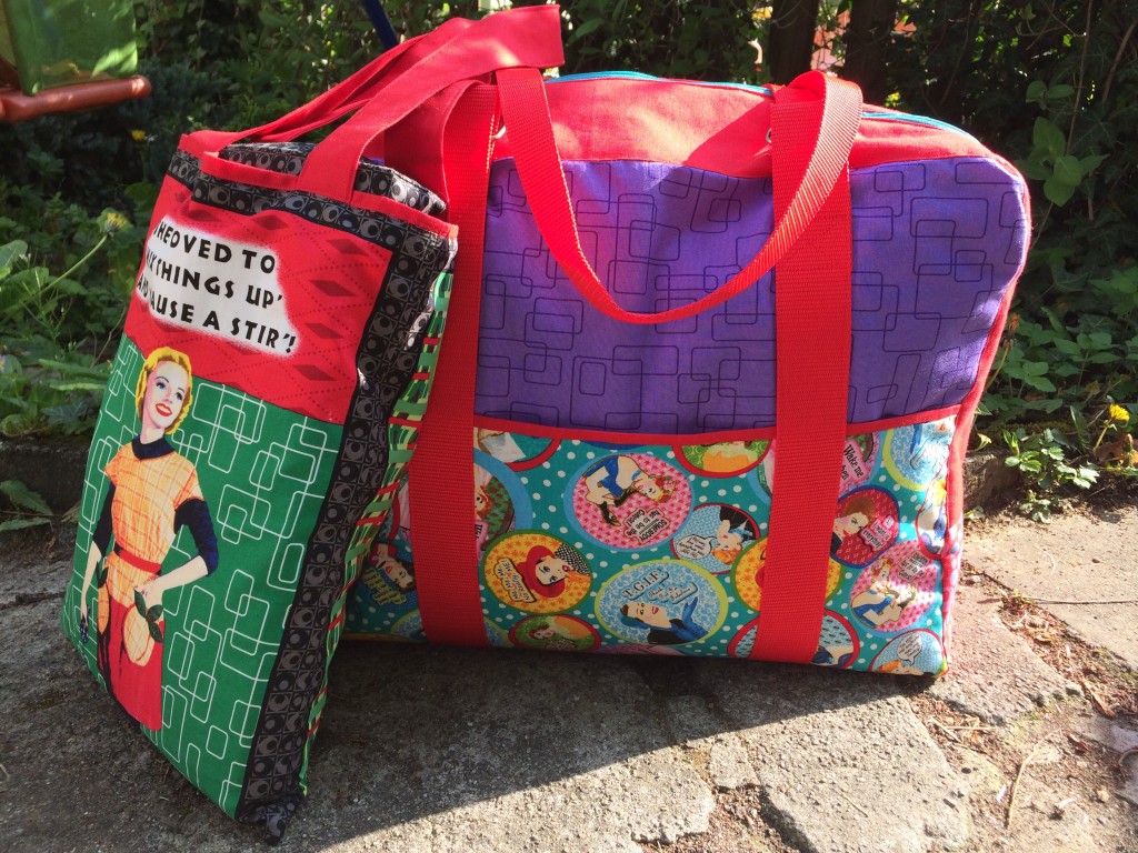 Sewing machine bag and tote | Mud, Pies and Pins