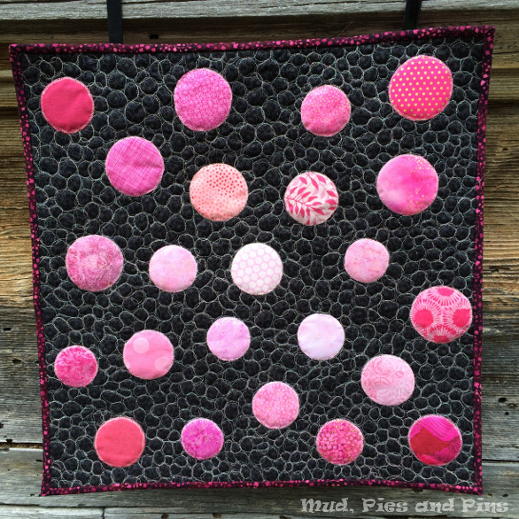 Pebble-icious mini quilt | Mud, Pies and Pins