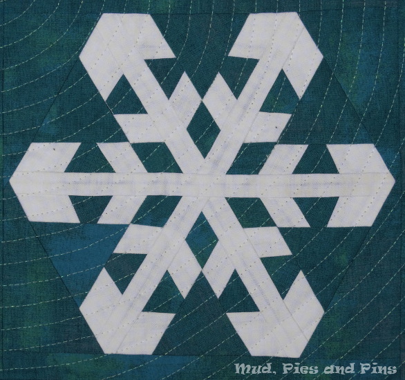 Snowstorm mini quilt | Mud Pies and Pins