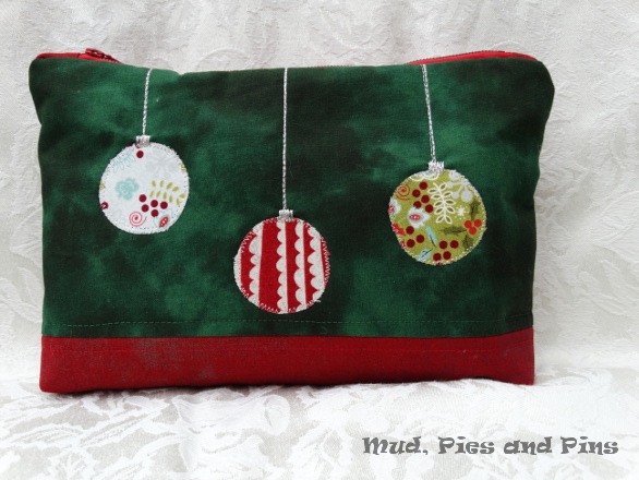 Festive pouch | Mud, Pies and Pins