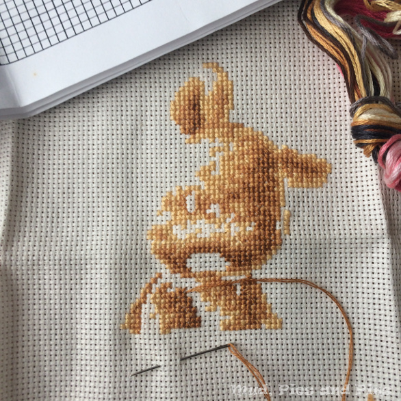 Cross stitch WiP Wednesday | Mud, Pies and Pins