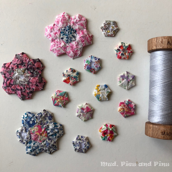 Micro EPP - how to work with tiny pieces | Mud, Pies and Pins