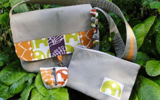 Elephant Love: A Bag for the Umbrella Prints Trimmings Competition 2013