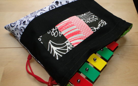 Hats, Quilts and Bags: WIP Wednesday