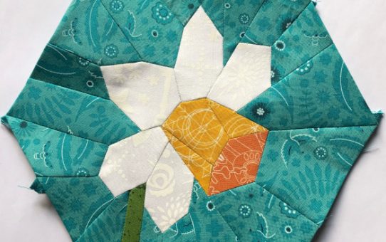 The EPP Daffodil Block Pattern